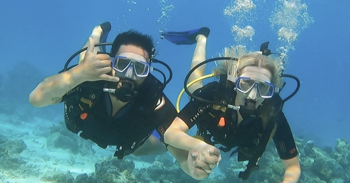Discover Scuba Diving in Bora Bora, French Polynesia | Manawa