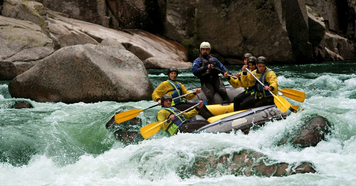 Rafting down Paiva River in Arouca, near Porto | Manawa