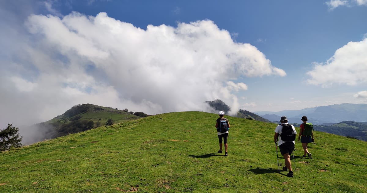 Guided walk around Saint-Jean-de-Luz, Basque Country | Manawa