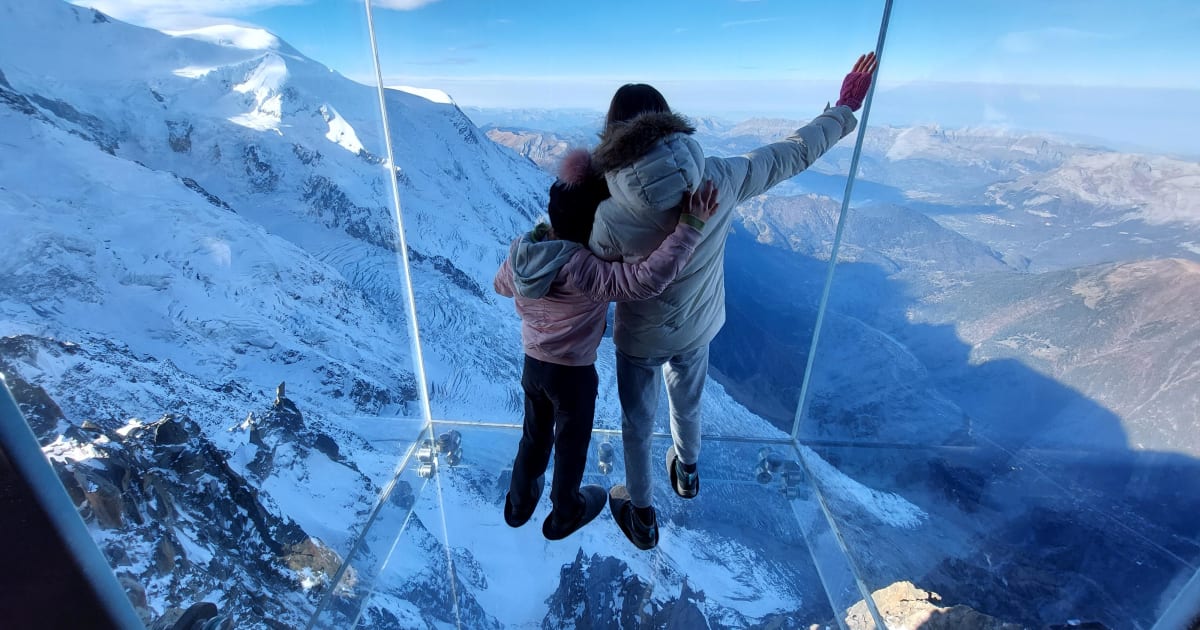 France, Haute Savoie, Chamonix, Aiguille Du Midi  3842m , Mont Blanc Massif E2expt