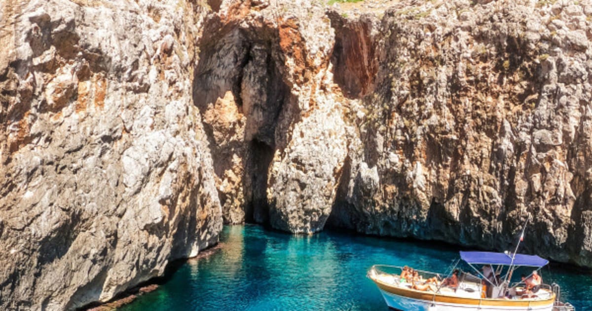 Excursion en bateau à partir de Santa Maria di Leuca, Pouilles | Manawa
