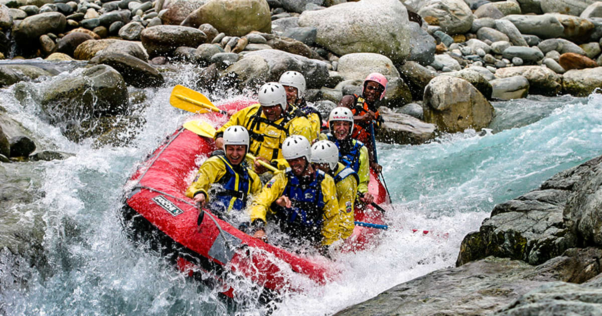 Rafting down the Sesia River near Alagna Valsesia | Manawa