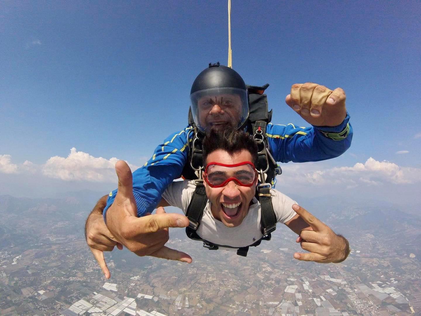 Equipment That Reduces Tandem Skydiving Risk
