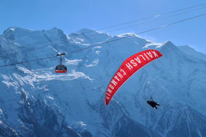 Tandem Paragliding Flight over Chamonix from Planpraz