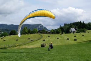 Discover Paragliding in Saint-Hilaire-du-Touvet, near Grenoble