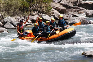 Complete descent of the Ubaye river in rafting near Barcelonnette