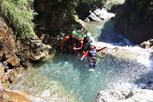 Family Discovery Canyoning in Saint-Lary-Soulan