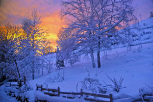 Snowshoeing during sunset at Lac Blanc