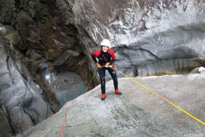 Intermediate 3 hours Pontirone Canyoning in Ticino