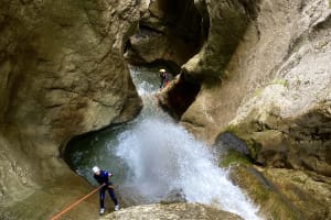 Complete tour of Ecouges Canyon in the Vercors near Grenoble
