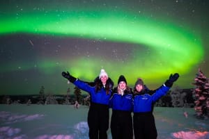 Excursion en raquettes aux aurores boréales depuis Rovaniemi