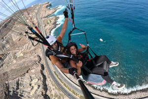 Tandem paragliding flight in Las Palmas de Gran Canaria