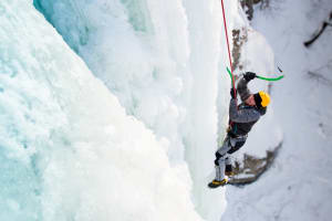 Einführung ins Eisklettern in La Montagne d'Argent, Laurentien