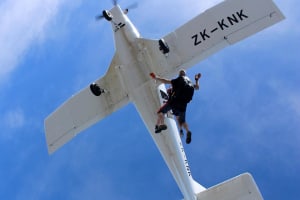 Tandem skydiving in Nevers, Bourgogne