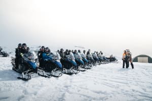 Excursion en motoneige de Gullfoss vers la grotte de glace du glacier