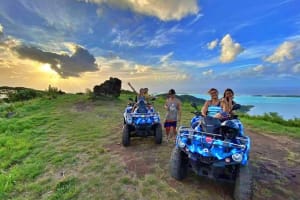 Quads en Bora Bora, Polinesia Francesa