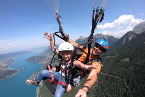 Paragliding experience for children over Lake Annecy
