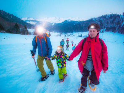 Discover snowshoeing with the family at Lioran