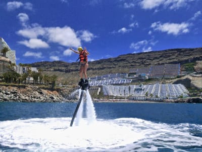 Sesión de Flyboard en Playa de Mogán, Gran Canaria