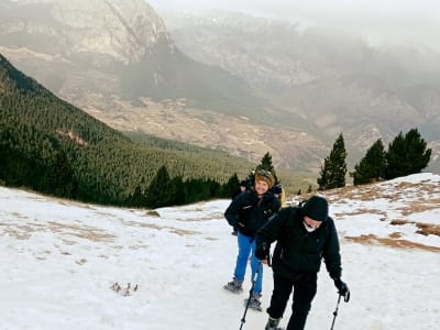 Schneeschuhwanderung durch Rasos de Peguera, Katalanische Pyrenäen