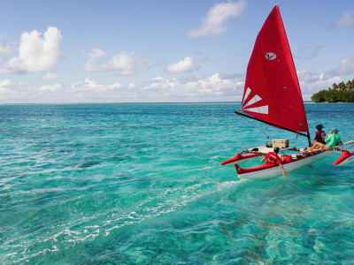 Excursion privée en pirogue à voile sur le lagon de Raiatea