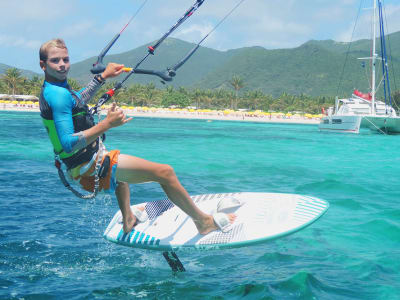 Privatunterricht im Foiling auf St. Martin