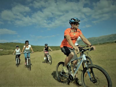 Excursión en bicicleta de montaña por el valle de Konavle desde Komaji, cerca de Cavtat