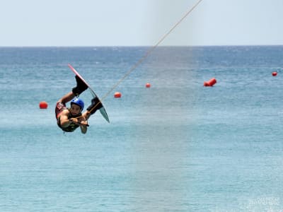 Wakeboarding-Sitzung in Benidorm, Alicante