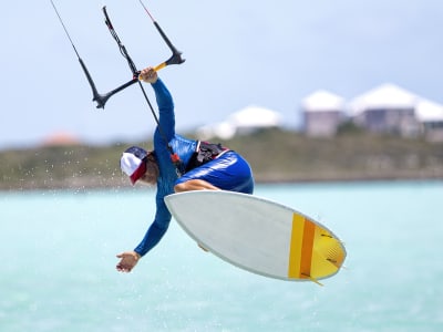 Cours de kitesurf pour débutants à Tarifa, près de Gibraltar