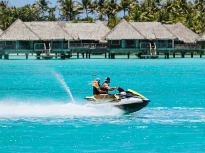 Excursión de snorkel y moto acuática en la laguna de Bora Bora