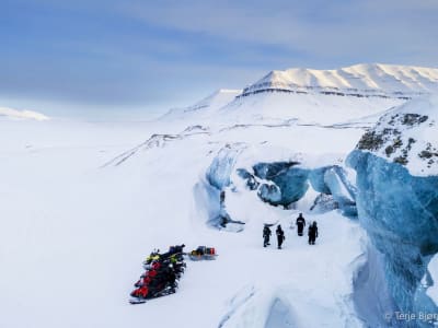 Snowmobile Safari to the East Coast, Mohnbukten, land of the 'King of the Arctic', in Svalbard