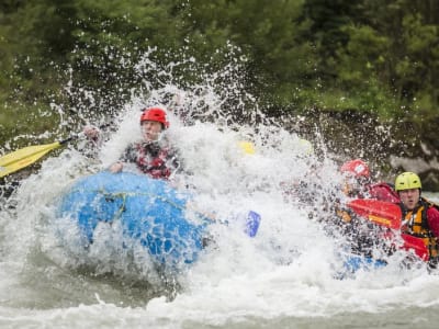 Rafting sur la rivière Salzach près de Salzbourg