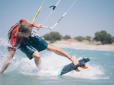 Cours de kitesurf pour débutants à Rhodes