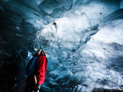 Randonnée glaciaire et spéléologie dans le Vatnajökull depuis Skaftafell