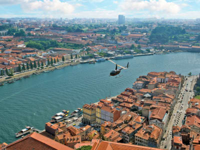 Vol en hélicoptère au dessus de Porto