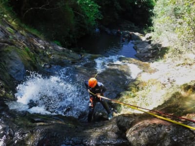 Canyoning-Ausflug im Fluss Ajan, Kantabrien