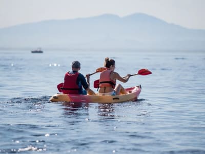 Alquiler de kayak de mar en las Calanques de la Côte Bleue desde Carry-le-Rouet