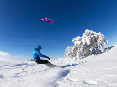 Cours de snowkite à Super Besse, Massif du Sancy