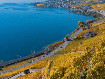 Self-guided kayaking tour to Lutry on Lake Geneva, Lausanne