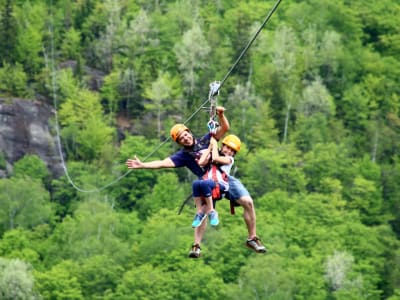 Parcours de tyroliennes du Mont-Catherine dans les Laurentides