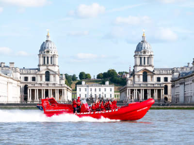 Paseo en barco de alta velocidad por el Támesis en Londres