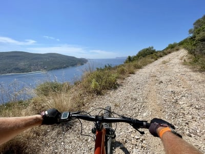 Excursions avancées en E-Bike à partir de la baie de Vasiliki à Leucade