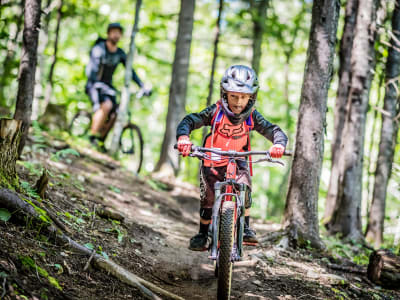 Alquiler de bicicletas de montaña cerca de Quebec en el Parc Empire 47