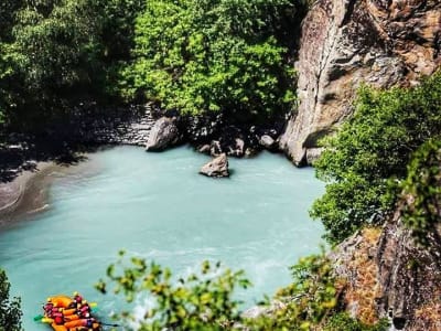 Klassisches Rafting-Erlebnis in den Schluchten von Enfer, Aostatal