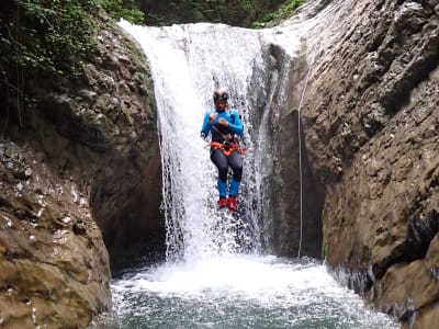 Descente complète du Canyon des Ecouges dans le Vercors près de Grenoble