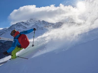 Randonnée à ski dans l'arrière-pays à Tre Cime di Lavaredo près de Cortina d'Ampezzo