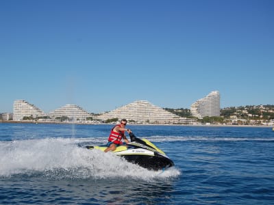 Jet ski excursions in Angel's Bay, Villeneuve-Loubet