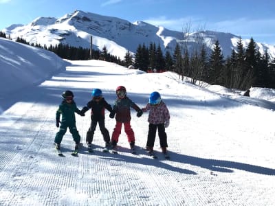 Clases de esquí para niños en Zermatt, Valais, Suiza