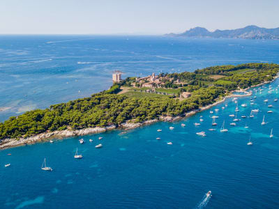 Crucero en catamarán a las islas Lérins desde Saint-Raphaël