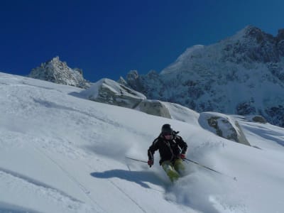 Chamonix Vallee Blanche downhill skiing